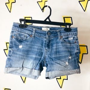 Classic Medium-Washed Aeropostale Jean Shorts